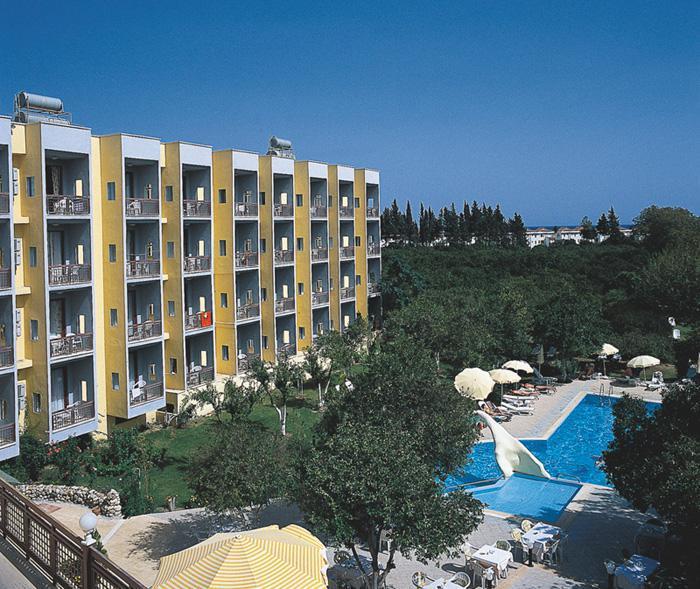 Larissa Garden Hotel كمر المظهر الخارجي الصورة