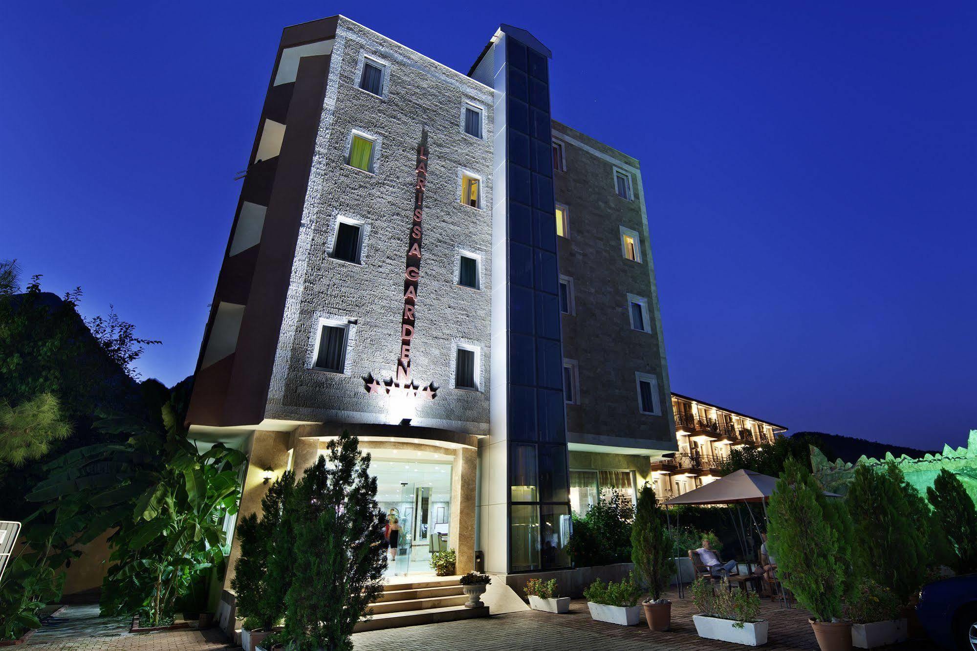 Larissa Garden Hotel كمر المظهر الخارجي الصورة