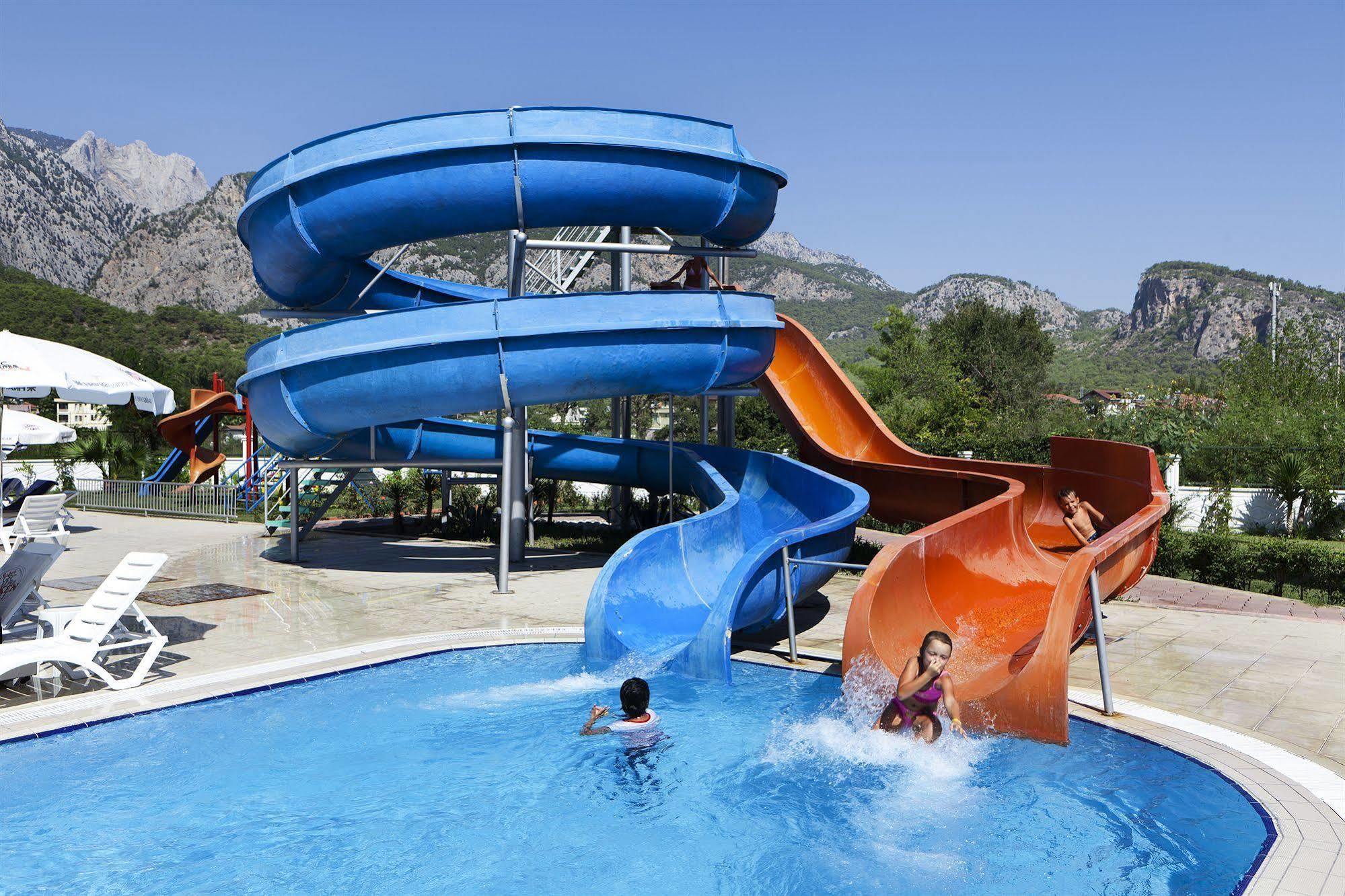Larissa Garden Hotel كمر المظهر الخارجي الصورة